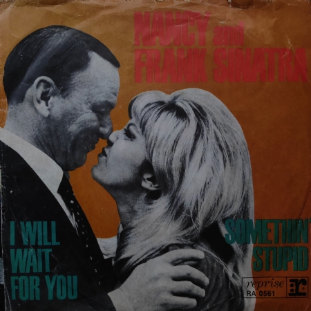 Nancy Sinatra & Frank Sinatra–Somethin' Stupid 