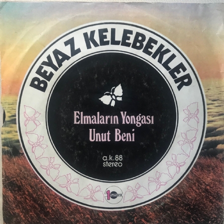 Elmaların Yongası