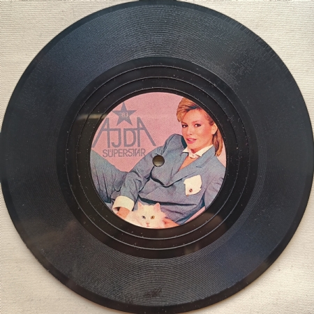 Ajda Pekkan - Süperstar 83 Bardak Altlığı 