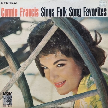 Sings Folk Song Favorites